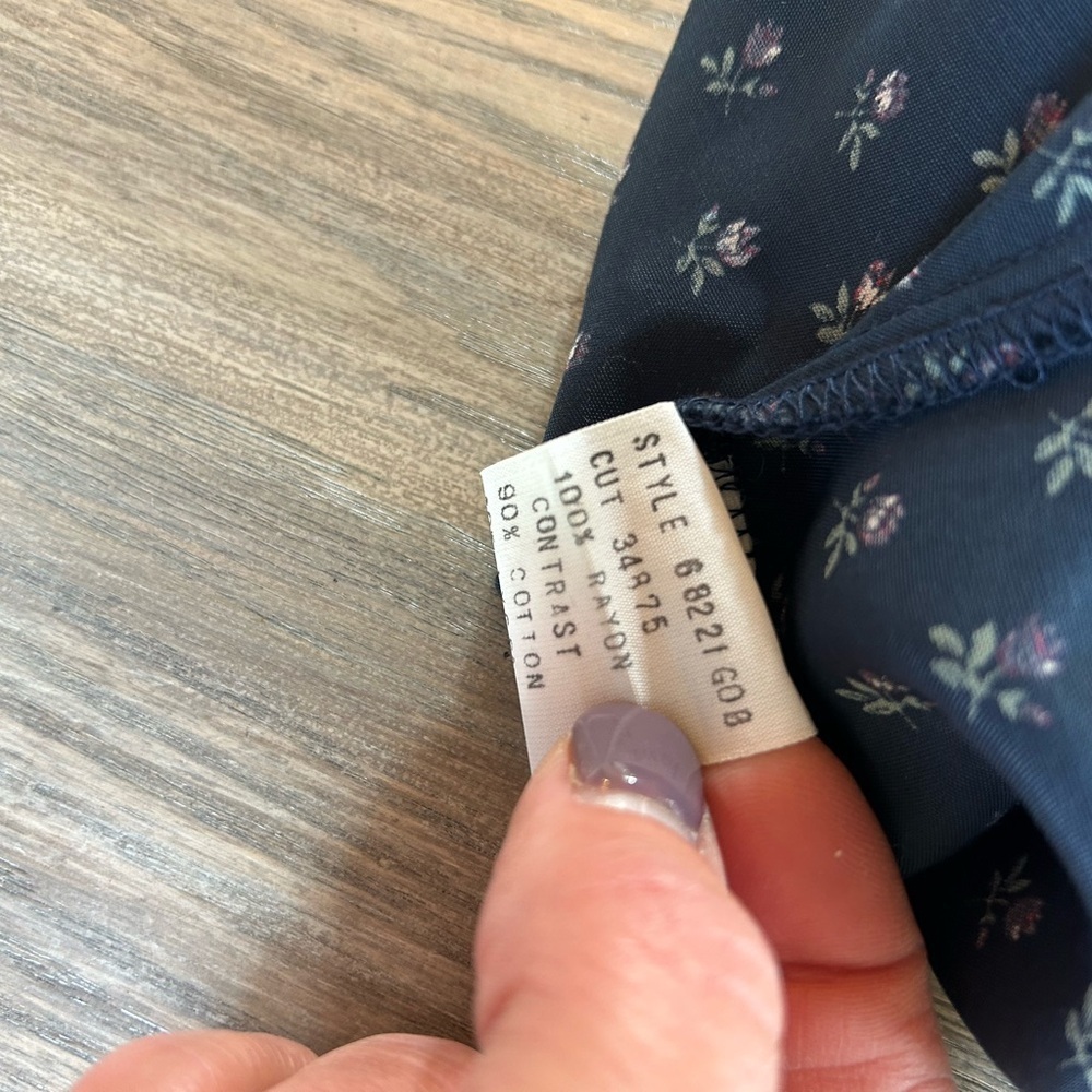 Womens Guess Navy Prairie Maxi Floral Dress Sz 5 Charming Romantic Cottagecore - Picture 8 of 12
